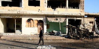 En Syrie, les frappes du régime continuent